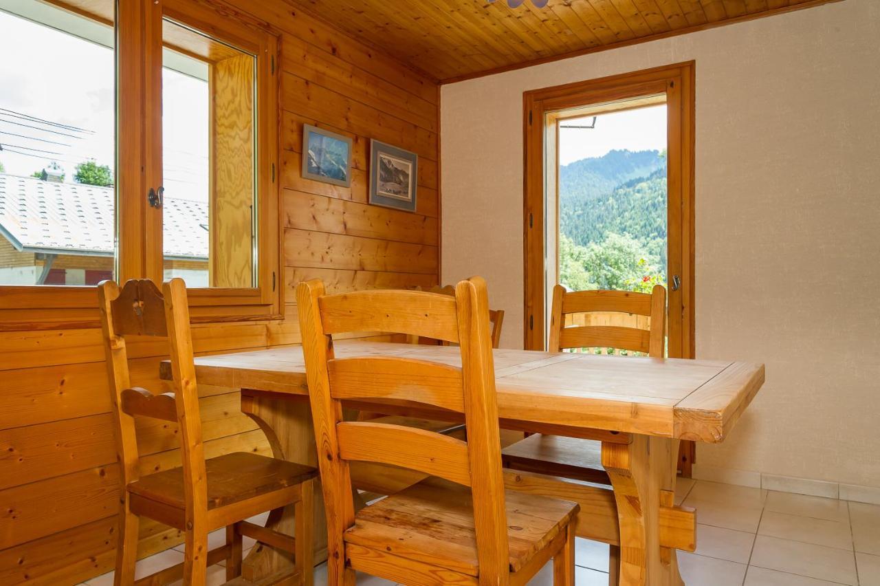 CHAMBRE d'HÔTE LA PETITE BERGERIE Abondance Exterior foto