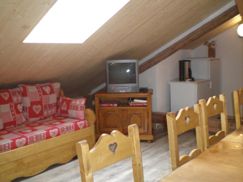 CHAMBRE d'HÔTE LA PETITE BERGERIE Abondance Exterior foto